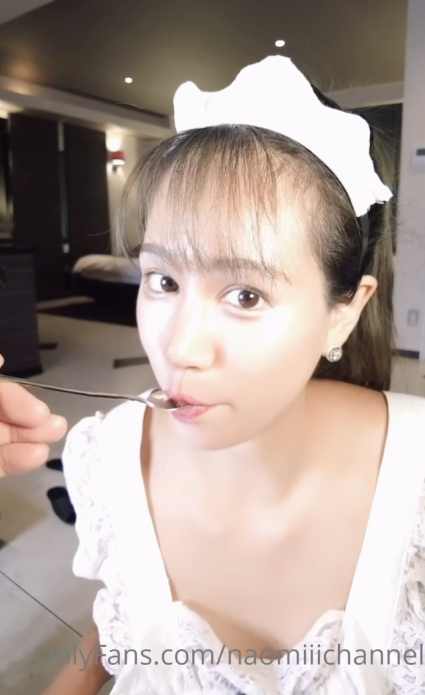 onlyfan超骚樱花妹-naomiiichannel-女仆奶油  原版（1V,1G）