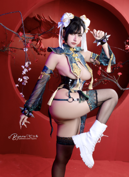 极限擦边骚鸡-Byoru –Chunli (春丽) 原版(63P,8V,3.3G)