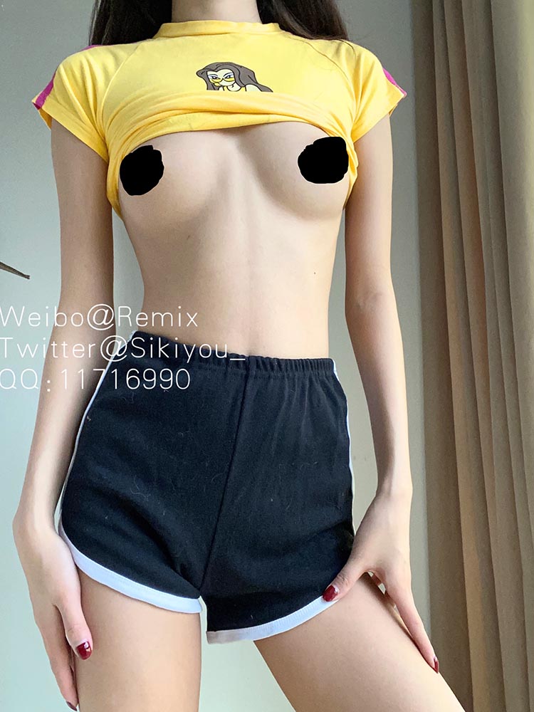 草莓味的软糖-哥哥好【30P+1V】【512MB百度云】