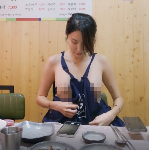 韩国高质量极品尤物jena.sis餐桌上完美身材露出放骚挑逗【1V-278M】