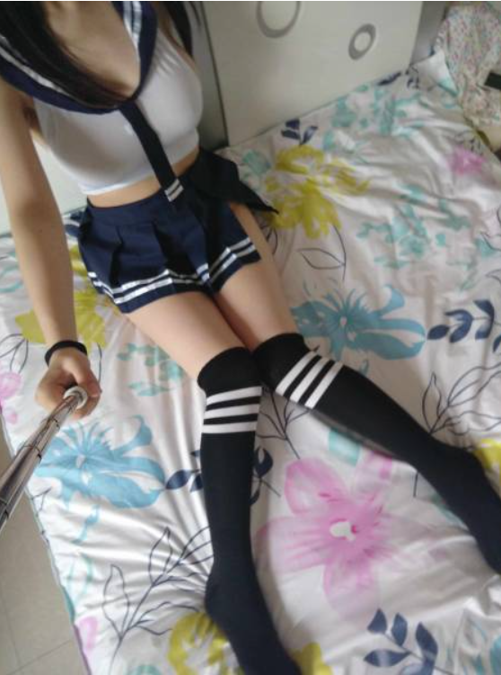 极品大奶小姐姐[秦艽]私人定制[9V700M度盘]
