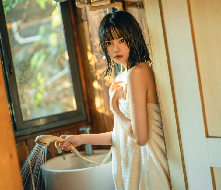 女菩萨-桜桃喵-果夏(36P,645M)