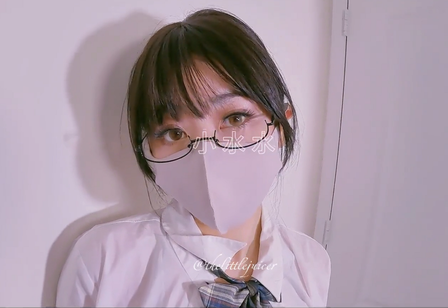 巨乳喷水福利姬-小水水-p站2-被裁员的女职员(1V,584M)