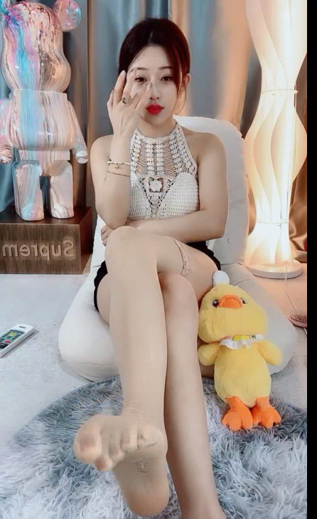 足控-易直播 阿婷小公主 4(1V,753M)