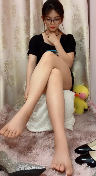 足控-易直播 鱼鱼呀(1V,100M)