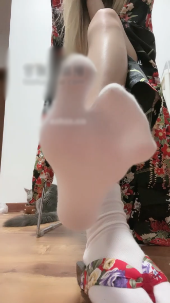 套路直播观音大人-新玩法：骰子游戏【1V】【699MB百度云】