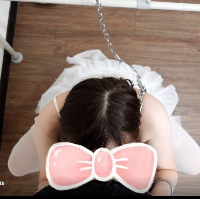 奴隶物语【逃亡调教】少女劳改屋 白丝透视装体罚 圈养调教【1v-711m]