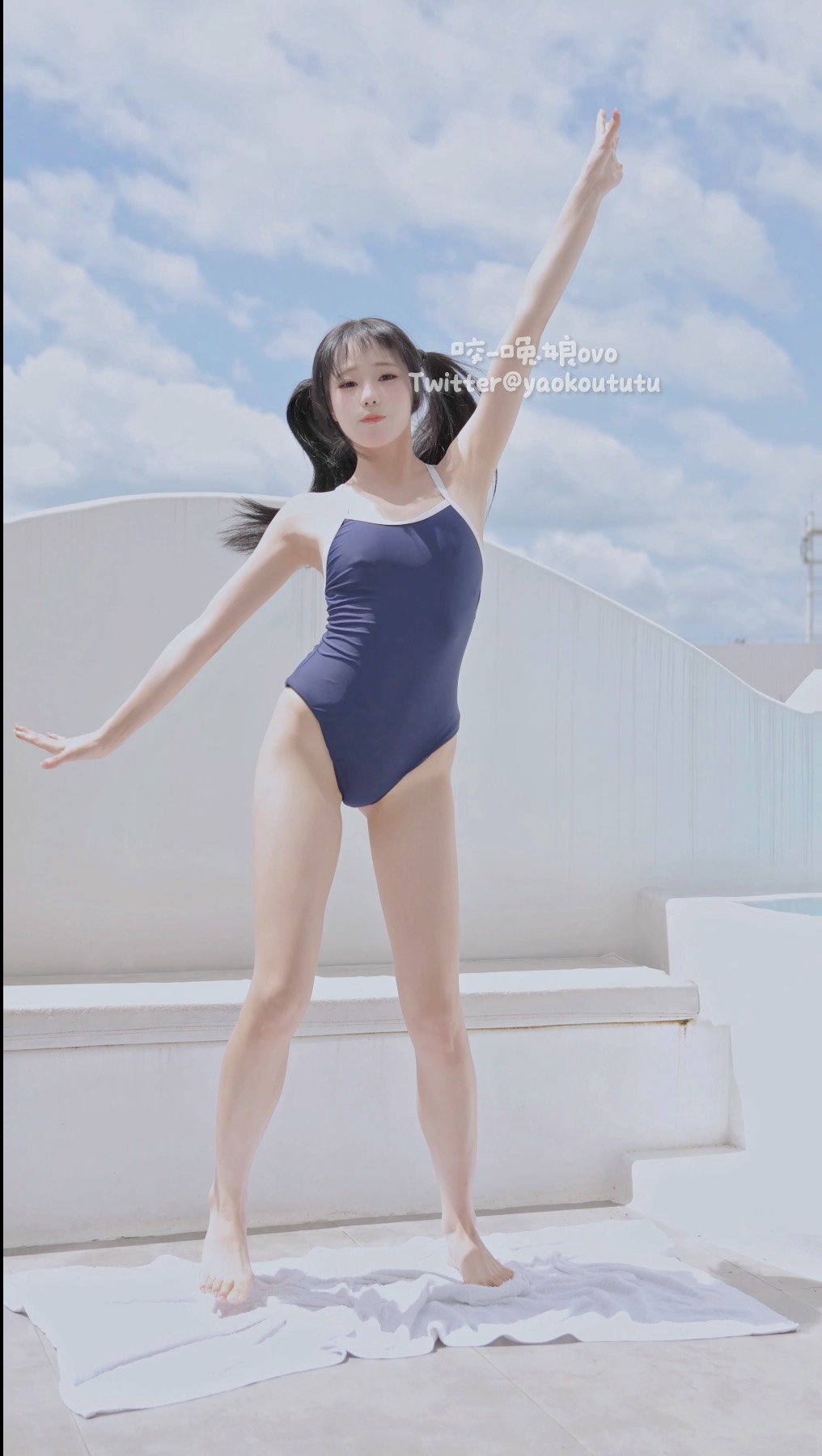 黏黏团子兔（咬一口兔娘）- Boogie Up [1V／304MB]