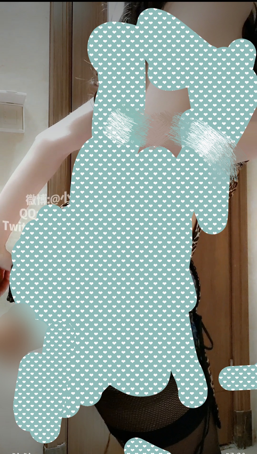 娜美妖姬 玩具 最新未流出双人+豹纹合集 22p3v 3.28G 百度网盘