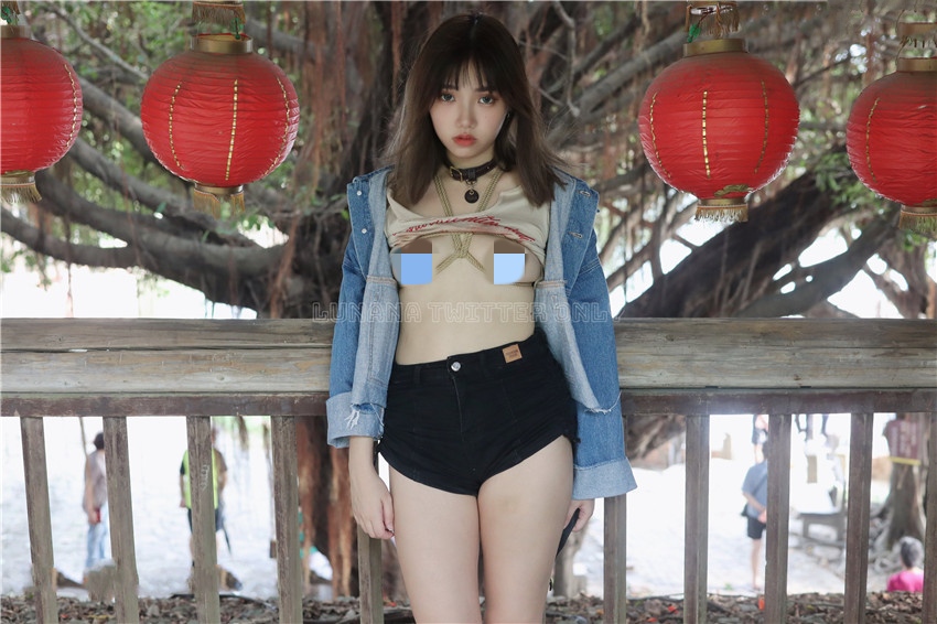 芳雪儿 –  人前露出  附送(果爸+小妮子) [nPnV-517MB]