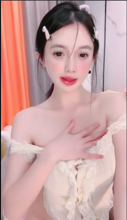 少女椰子-收费房身材展示！白丝美腿爆乳，掰开肥唇骚穴特写【1V】【795MB百度云】