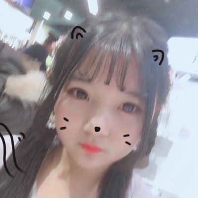 推特 尿裤妹 白丝lolita洛丽塔失禁（66P+78V 636m 度盘 ）