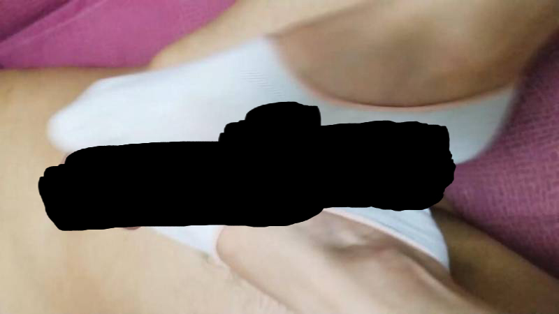 【恋足】九九女孩-极品手脚榨干超可爱对白[1V][395MB百度云]