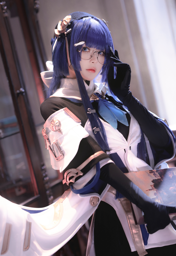 w百合欧皇子w COS写真合集 7套 【124P1.08G】