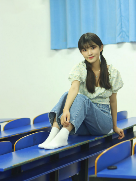 【足控】织梦窈窕淑女普通版【70P+1V】【2.13G百度云】