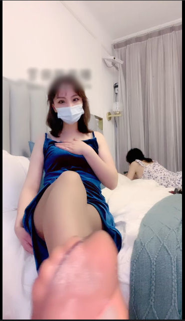 套路直播茹雪S-灰丝诱惑恋足狗【1V】【791MB百度云】