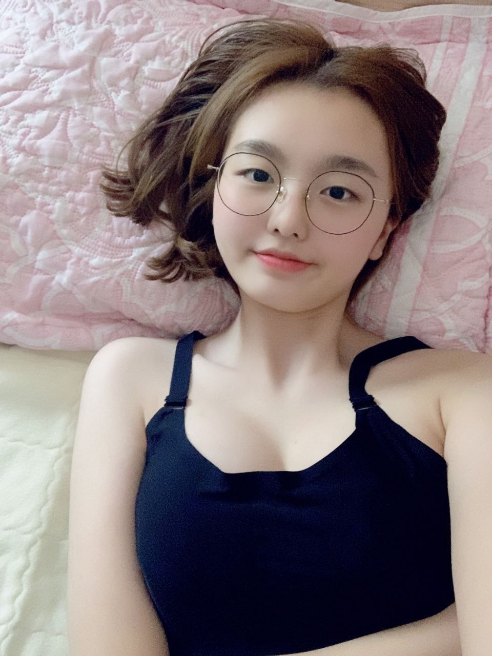 求一下这个妹子不带水印的资源。