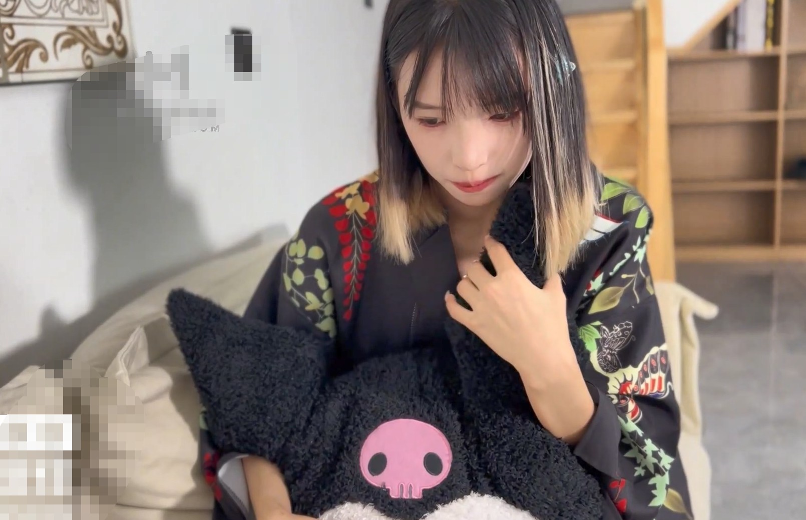 冠希传媒GX-003奥特曼大战小日子公主 932M