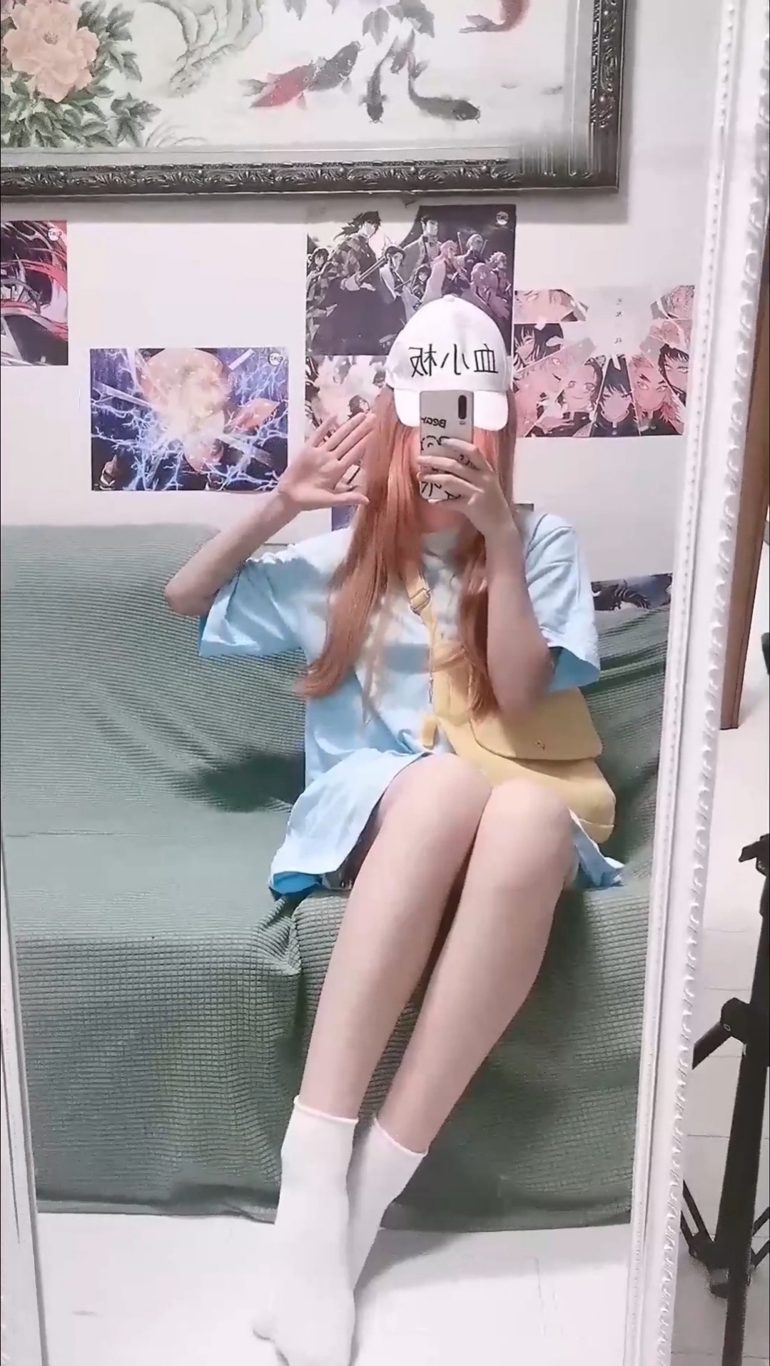福利姬韵韵 血小板cos在家自慰流白浆 能插下三根手指（1v，501m）（1补）