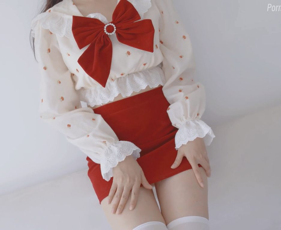福利姬-米胡桃(meehutao)-新-我的盐甜系女友(1V,194M)