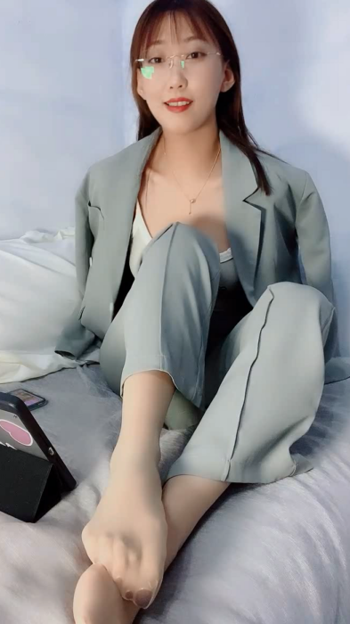 足控-易直播 你的欣妹儿(1V,391M)
