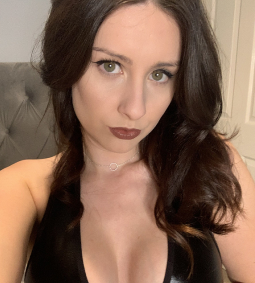极品熟女-mooreerinxxx-onlyfans 原版视图 3( 1P,5V,1.07G)