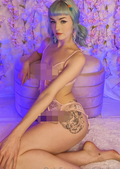 欧美颜值姐姐-kittykass22-onlyfans 原版视图 3(36P,9V,583M)