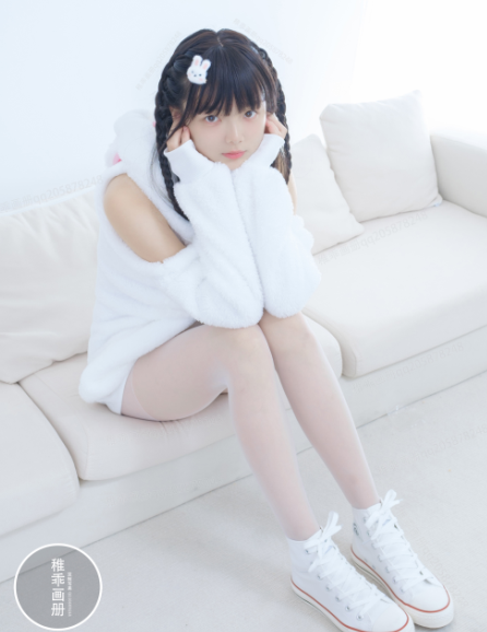 cos-稚乖画册-晴空10 夜夜 白丝双马尾 (80P,1V,1.85G)