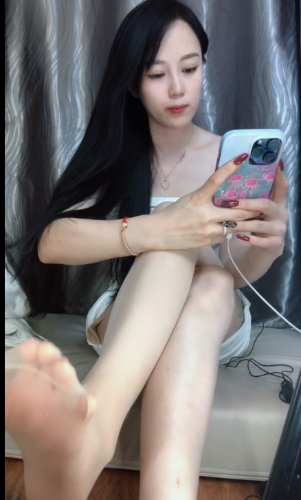 足控-易直播 软软 18（1V,576M）