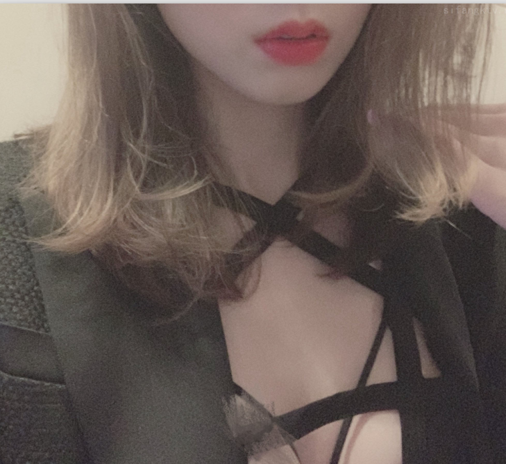 推特极品美足御姐-Susie_7777-新视图(108P,35V,324M)