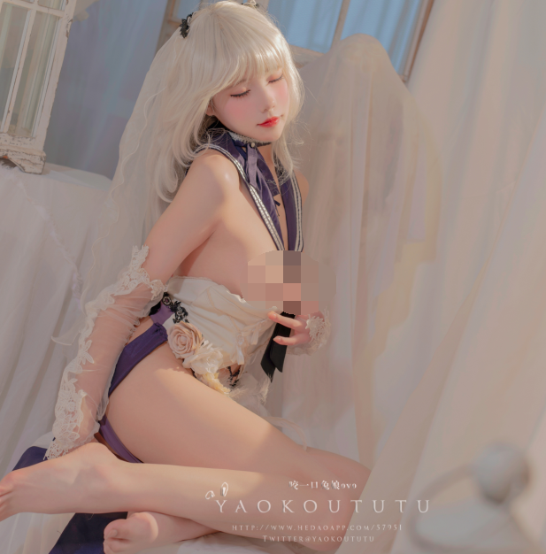 超人气女菩萨-咬一口兔娘-9月t3专属-梳妆大小姐 可畏+stellar-刺痛(57P,1V,1.31G)