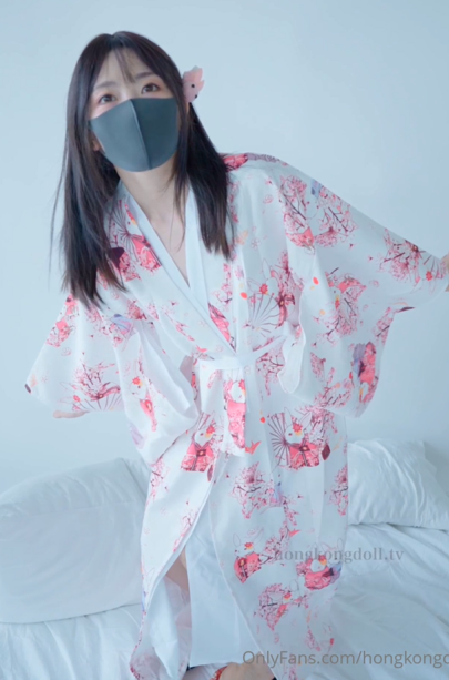 超人气御姐-玩偶姐姐-10.13私信-和服裸舞自摸(1V,207M)