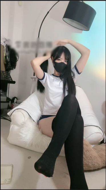 套路直播礼礼大人-臣服于我吗【1V】【706MB百度云】