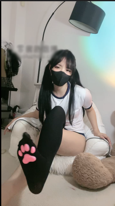 套路直播礼礼大人-臣服于我吗【1V】【706MB百度云】