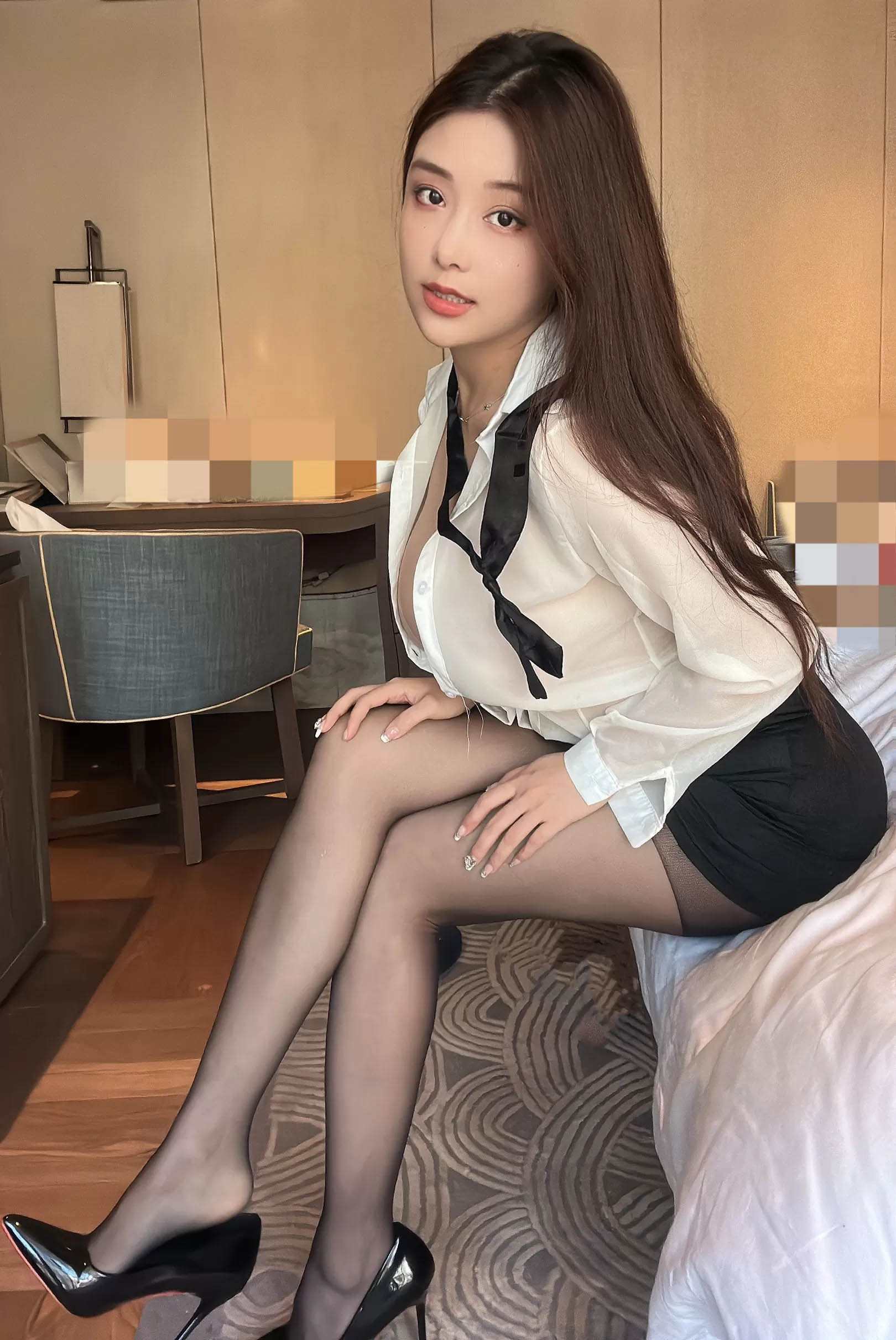 奶雯-微密圈九月系列 [24P]【40MB百度云】