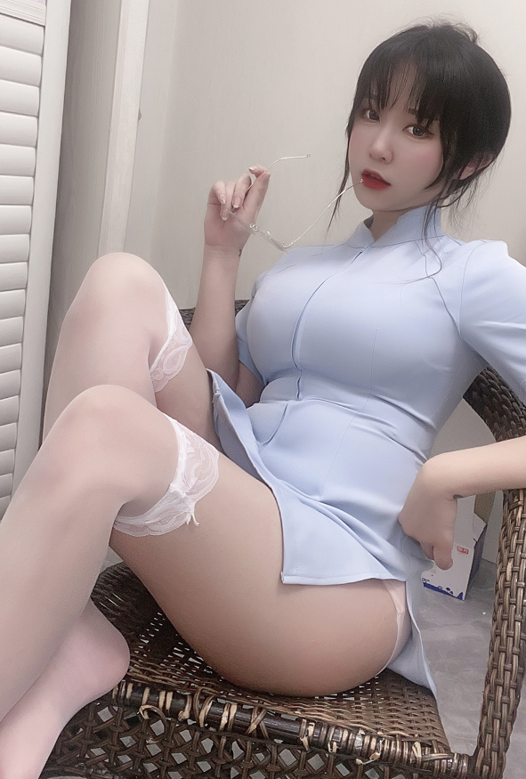 棕桠阿狗崽 cos写真合集 11套 【277P3.3G】