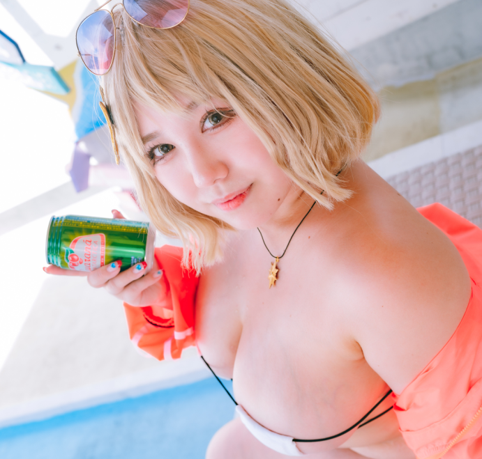 樱花国巨乳女菩萨-実あい-fanita 10月 (9套,2.43G)