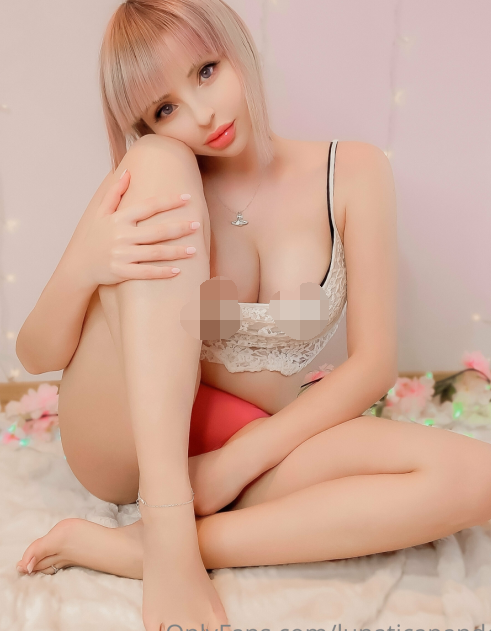 足控精品-onlyfans lunaticapandora-美足自慰视图 6(54P,10V,1.25G)