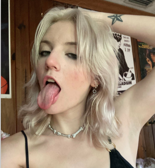 欧美甜美反差母狗-cutecockworshipper-of 原版合集 5(3P,10V,1G)