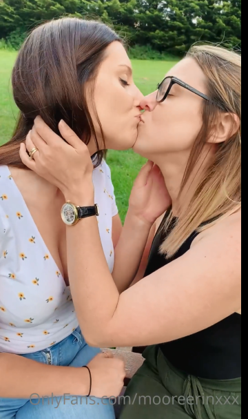 极品熟女-mooreerinxxx-of 原版视图 5(4P,3V,1.1G)