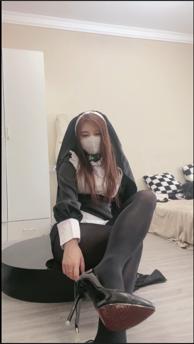 套路直播猫熙S/悠悠S-第一视角-修女灯【1V】【447MB百度云】