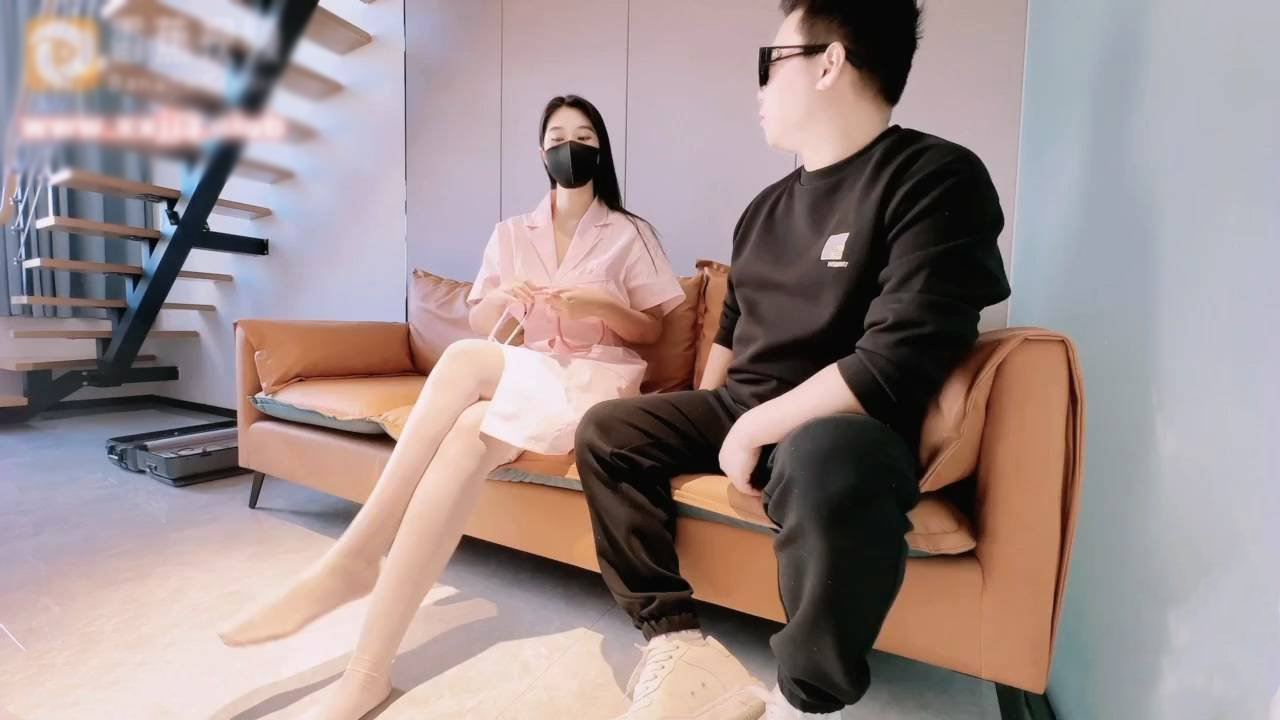 小糖糖-美艳医师用色色的疗法治好了我的病【1V】【357MB百度云】