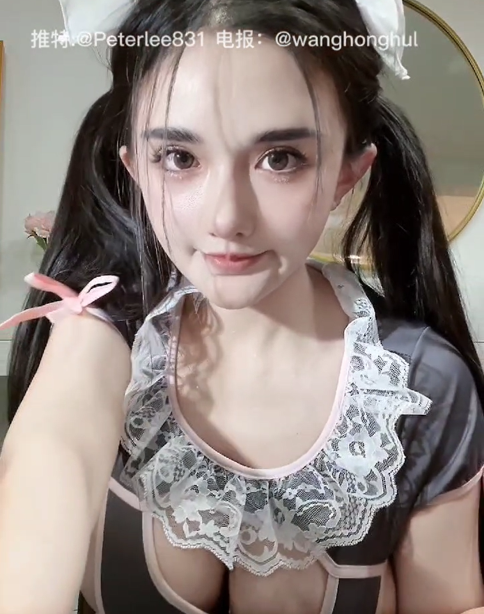 古阿扎微密圈福利，巨乳抖动，揉胸吐奶 【1V300M】