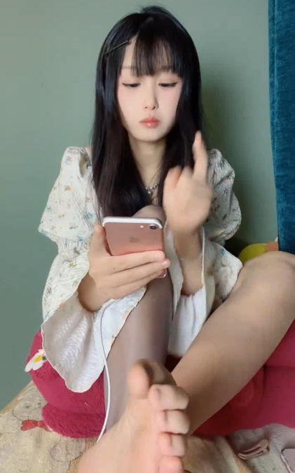足控-易直播  困困（1V,229M）