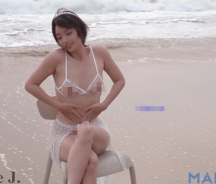 唯美少女-jasmine.j-完整版-海滩座椅(1V,571M)