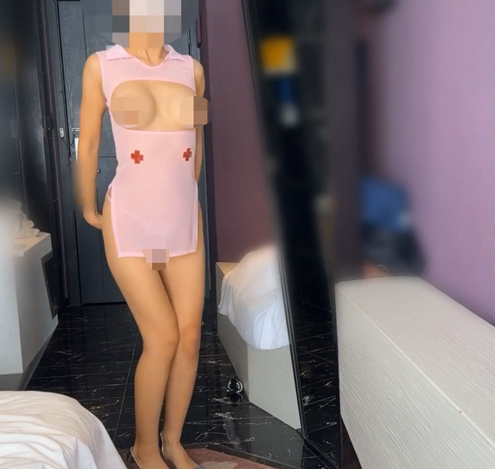 极品骚御姐-andmlove -情趣护士(1V,193M)
