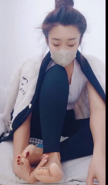 足控-易直播 诗琪(1V,521M)