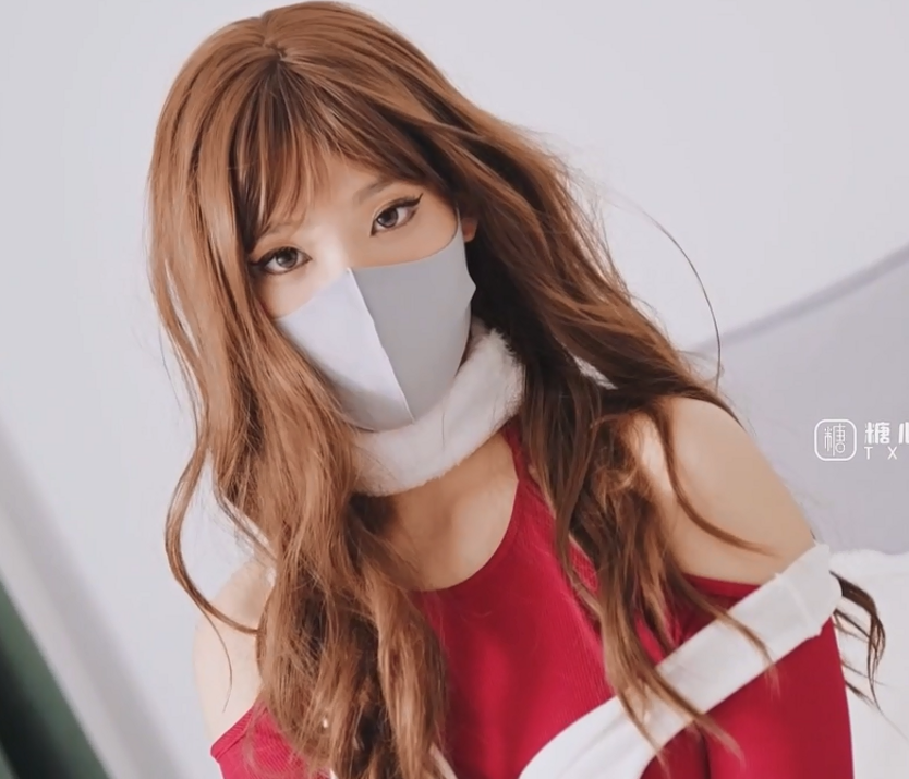 极品小姐姐-ANNA-圣诞特辑 女主播圣诞装和榜单大佬的激情(1V,509M)