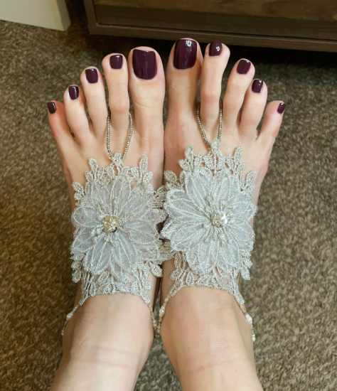 足控精品-gorgeouslongtoes-of原版视图(19P,8V,487M)