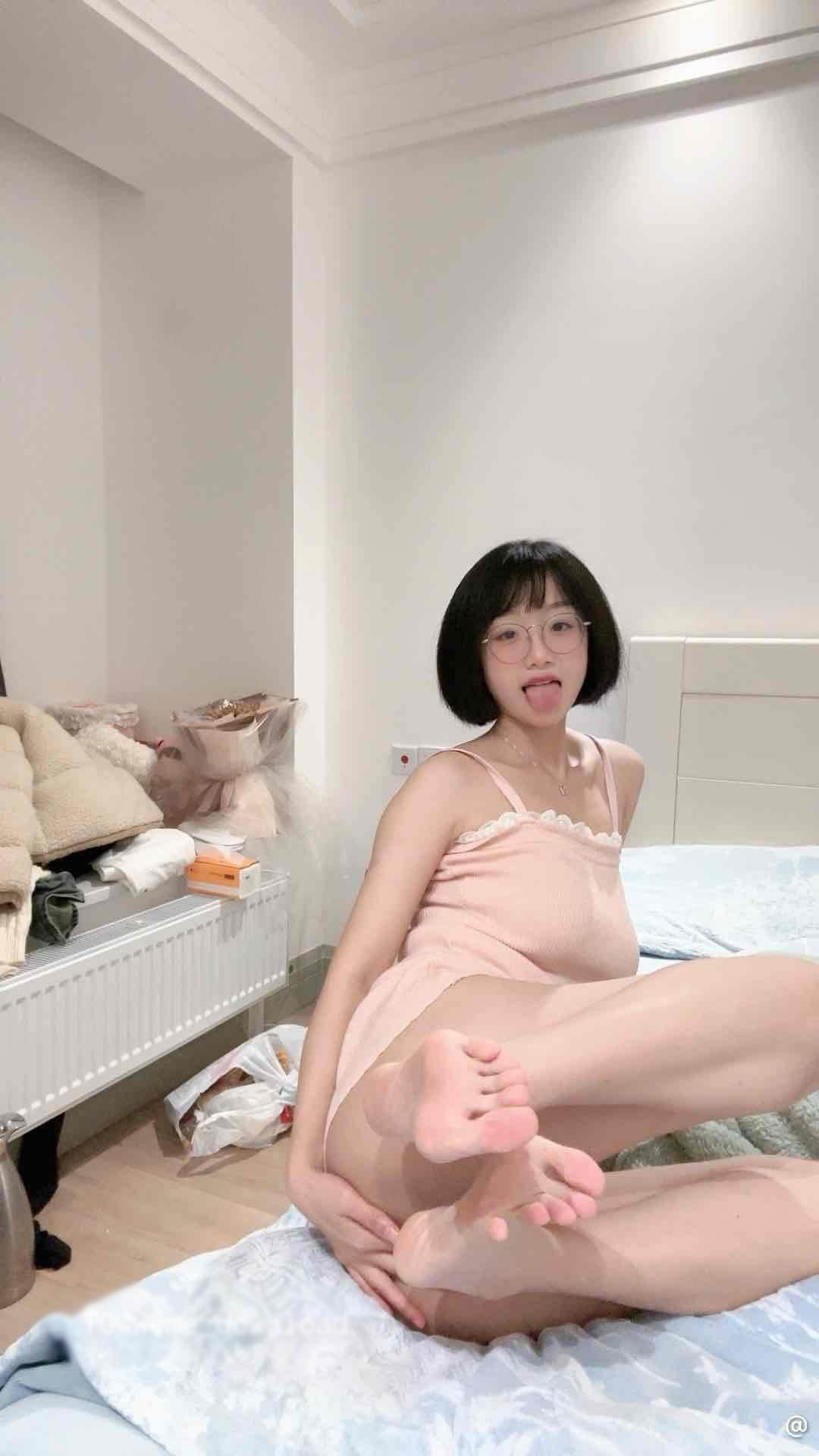 王胜利-微密圈 最新三期 [31P+4V][18MB百度盘]
